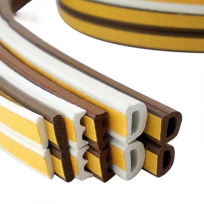 문 및 창문 자착성 EPDM 스폰지 고무 밀폐 스트립 색상 3-25mm 높이의 덩어리 및 3-50mm 너비