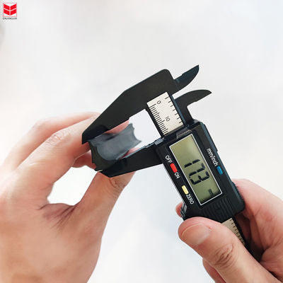 아파트 EPDM 고무 PVC 가스켓 봉쇄 UPVC 창문 및 문 프로파일 가스켓 검은색 회색 갈색 흰색 또는 다른 색상
