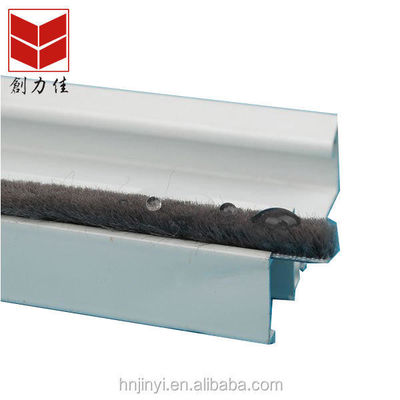 PP 핀 알루미늄 창문 및 문 날씨 스트립 브러쉬 밀봉 아파트 쌓음 높이 3-25mm / 너비 3-50mm