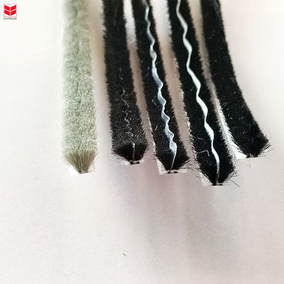 3-50mm 너비 핀 울 펠 창문 직물 봉인 스트립 붓 펠 날씨 스트립 펠 높이 3-25mm와 현대적인 디자인