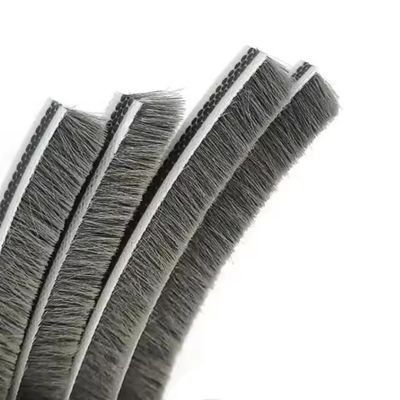 커스터마이징 할 수 있는 접착문 기상 제거 브러쉬 창자 높이 3-25mm / 너비 3-50mm