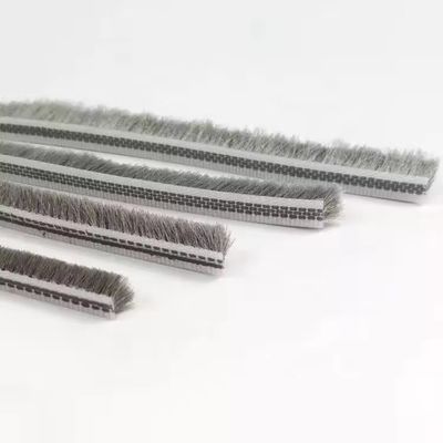 방수, 먼지, 외출성 뒷편 덩어리 창문 및 문 덩어리의 날씨 스트립 높이 3-25mm 너비 3-50mm