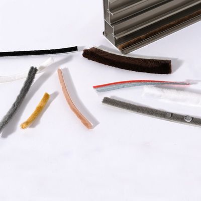 100% PP 양털 모서리 알루미늄 창문 날씨 스트립 창문 및 문 액세서리 색상 검은색/ 회색/ 갈색/ 흰색/ 기타