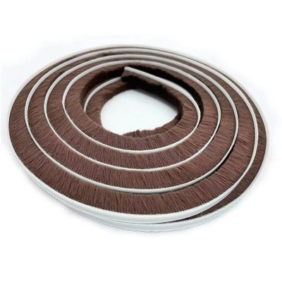 쉽게 설치할 수 있는 양털 모서리 방수 브러시 가스켓 날씨 밀폐 문 및 창문 밀폐 스트립 검은색/ 회색/ 갈색/ 흰색/ 다른 색상